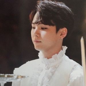 Meet your Posher, Emy